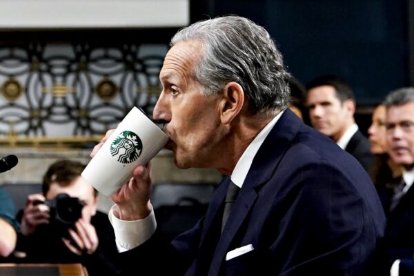 The Starbucks Union Fight Comes to Congress