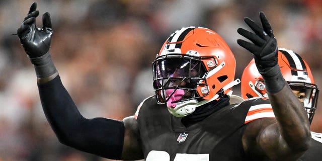 Perrion Winfrey of the Cleveland Browns gestures to the crowd during the second half against the Pittsburgh Steelers at FirstEnergy Stadium Sept. 22, 2022, in Cleveland. 