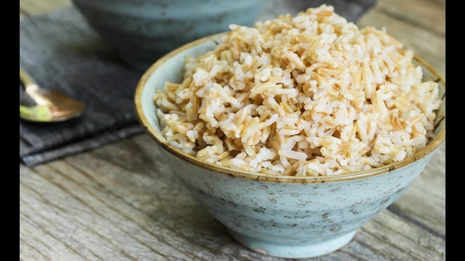Rice is a good source of magnesium, phosphorus, manganese, selenium, iron, folic acid, thiamin and niacin.